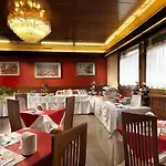 Al Pino Hotel
