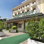 Hotel Al Pino