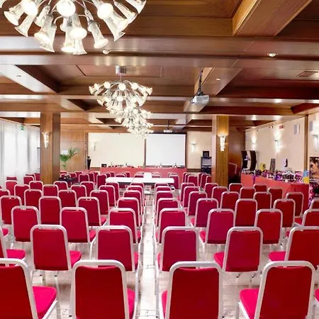 Al Pino Hotel