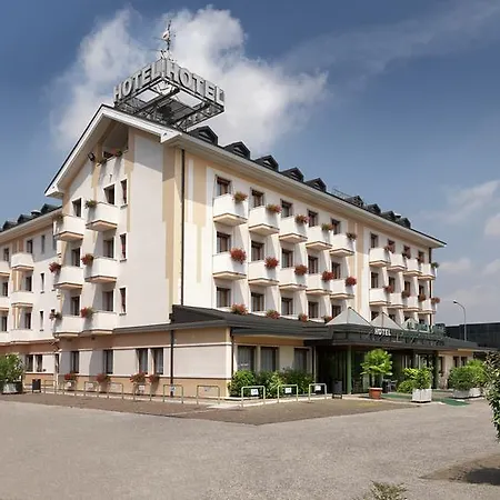 Hotel Al Pino 4*