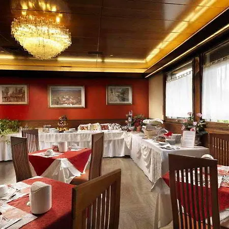 Al Pino Hotel