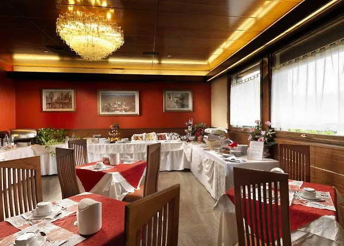 Al Pino Hotel