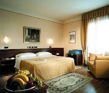 Al Pino Hotel